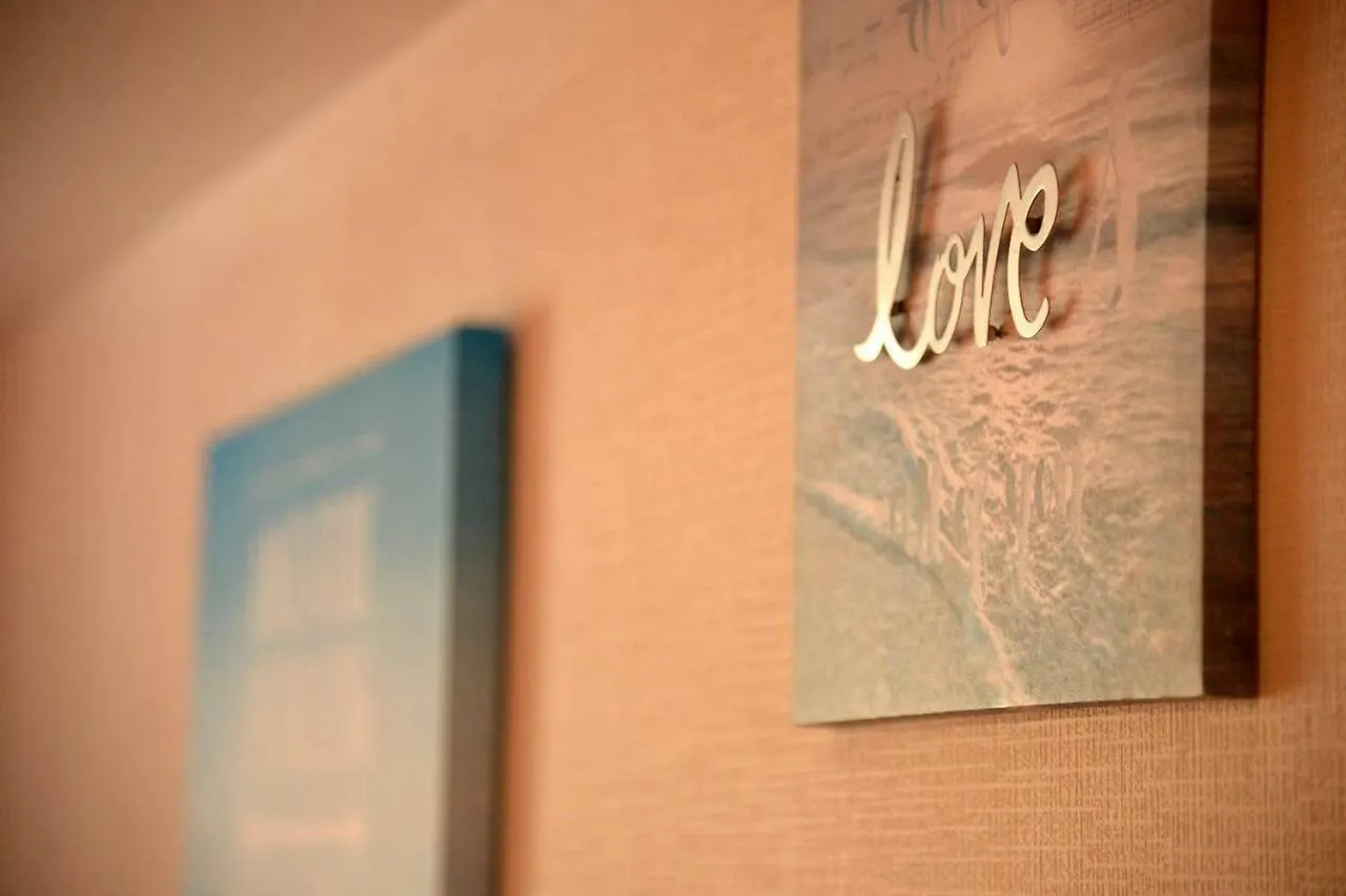 Roppongi Azabu Sunshine Resort House Токио Апартаменты